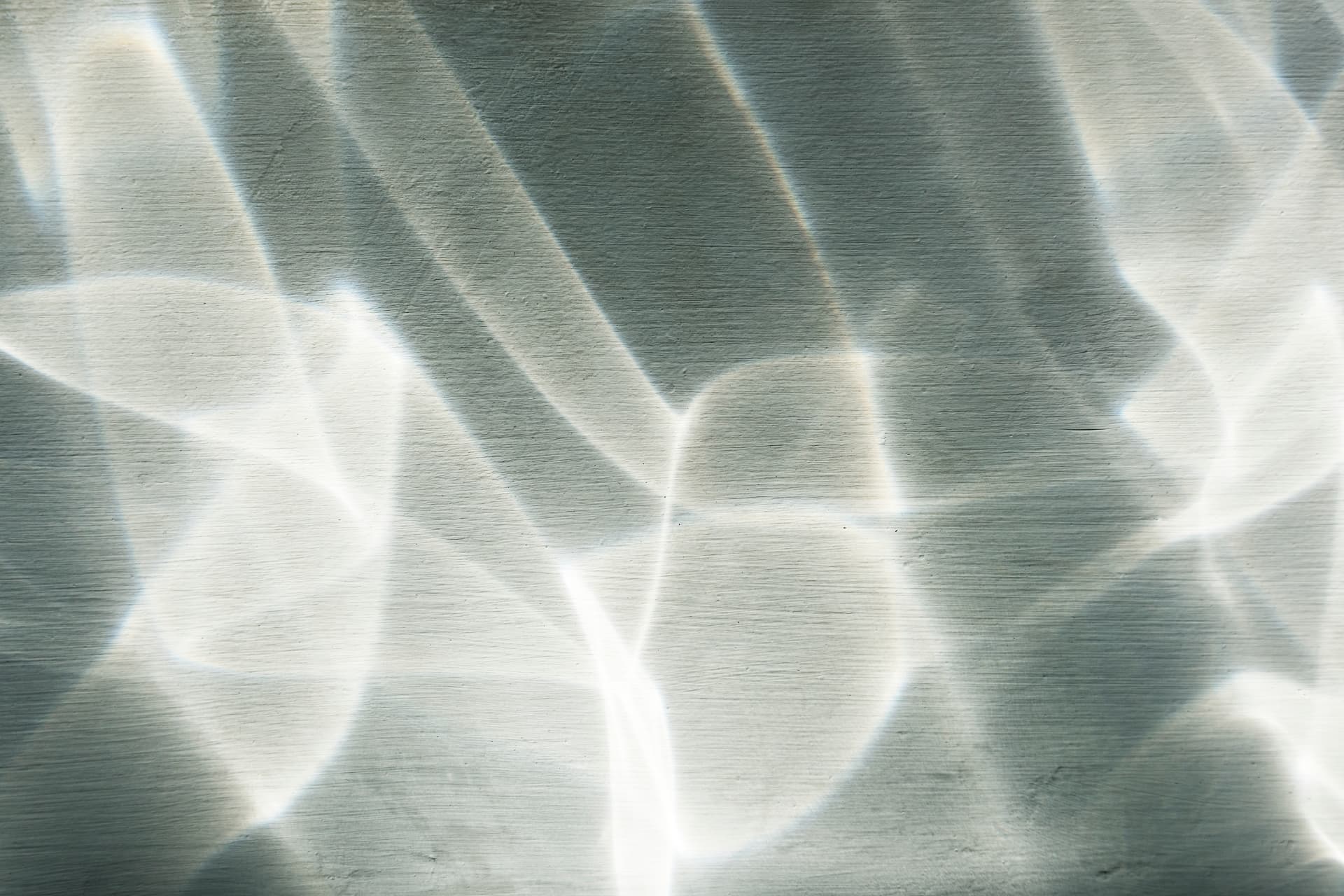 Padrões de luz sobre uma superfície